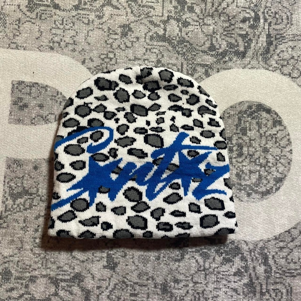 Corteiz (CRTZ) Star Graphic Knit Skully Beanie
